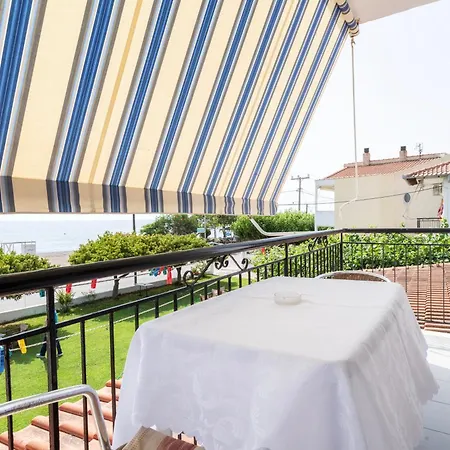 Marilena Anastasiou *